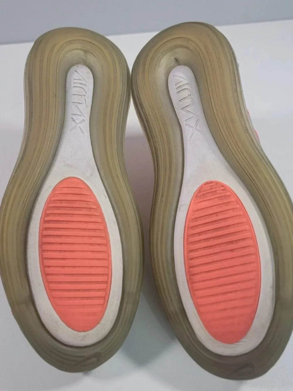 Nike Air Max 720 Sneakers Lava Glow Pink Sea Blue Fury Women's 7